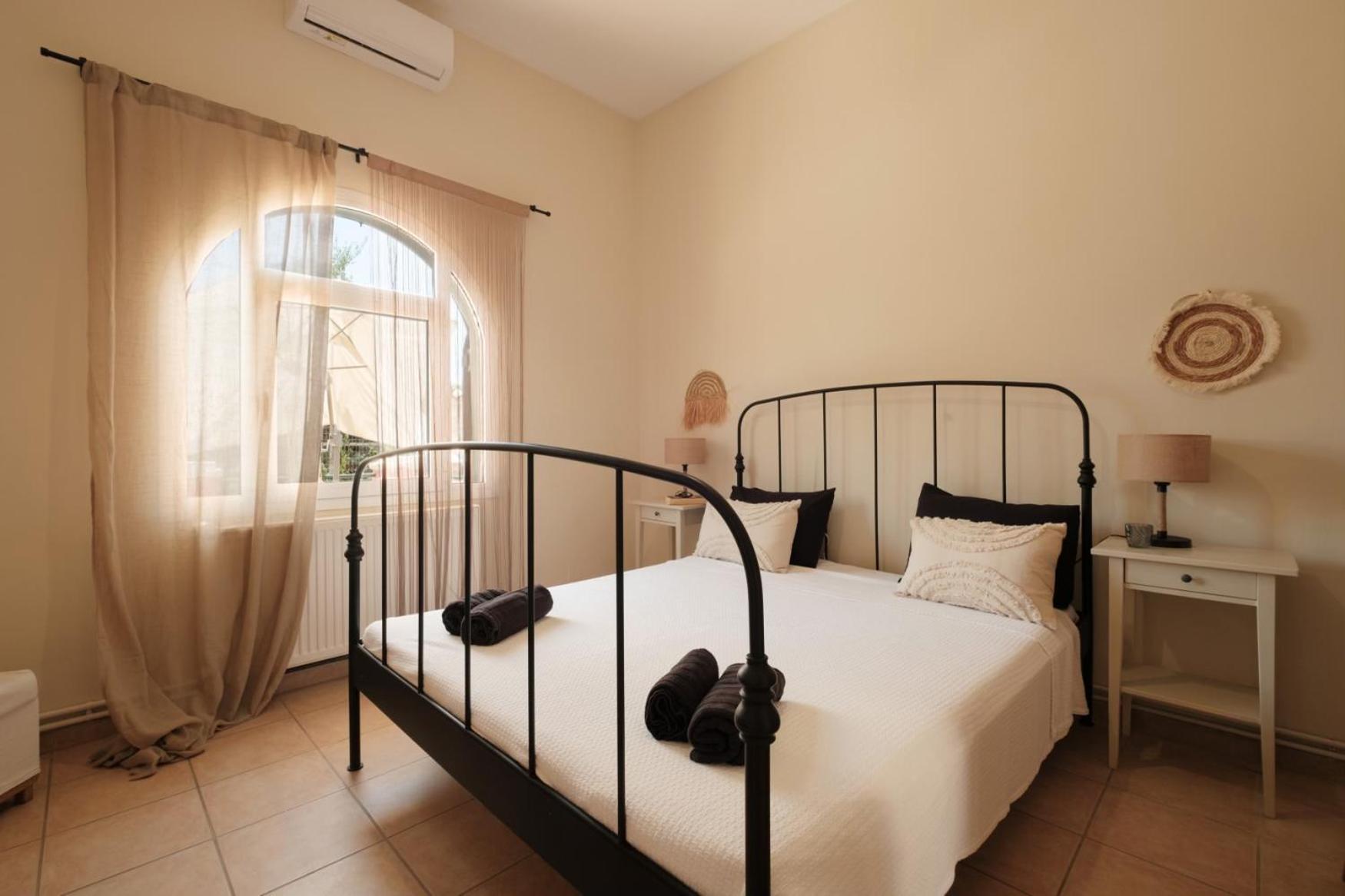 Apartament By Konnect, Ipsos